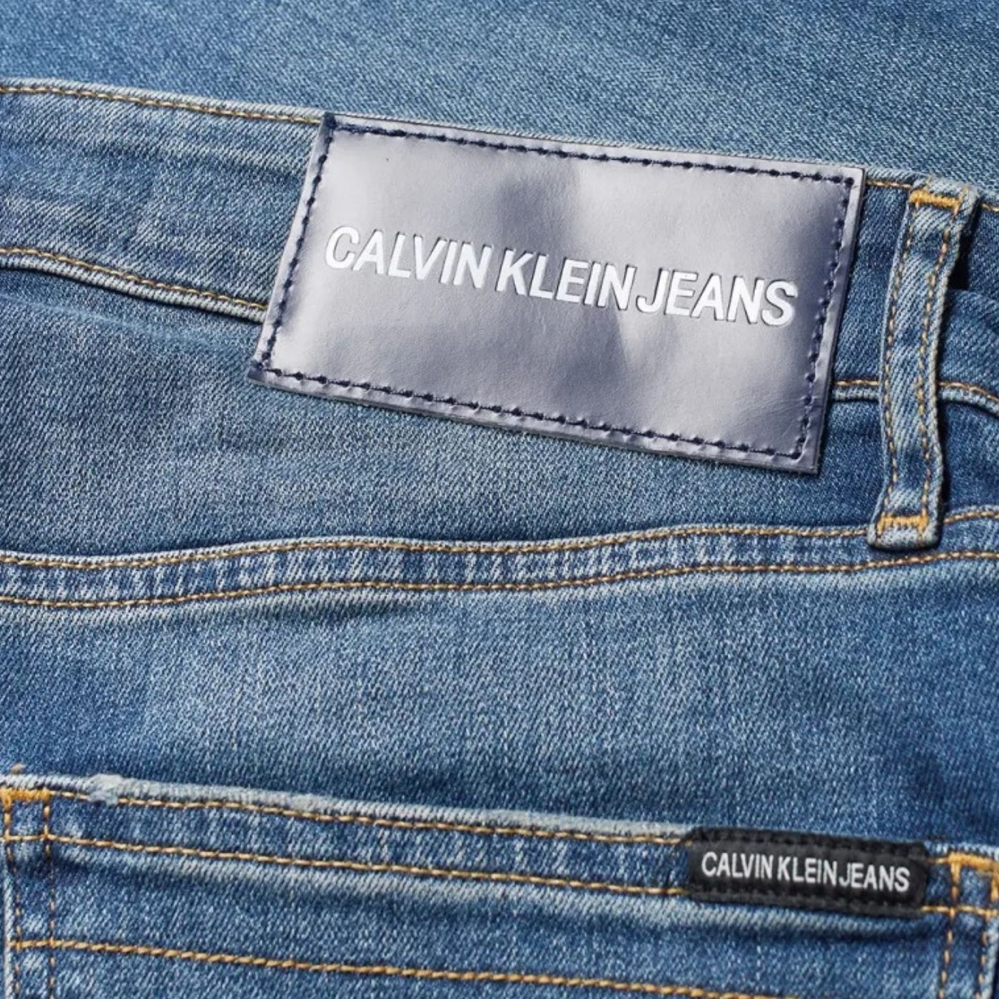 Calvin Klein - J30J312902.911