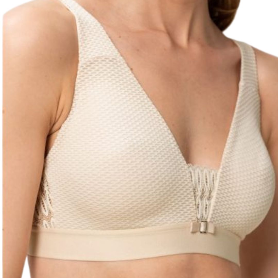 Triumph Aura Spotlight N