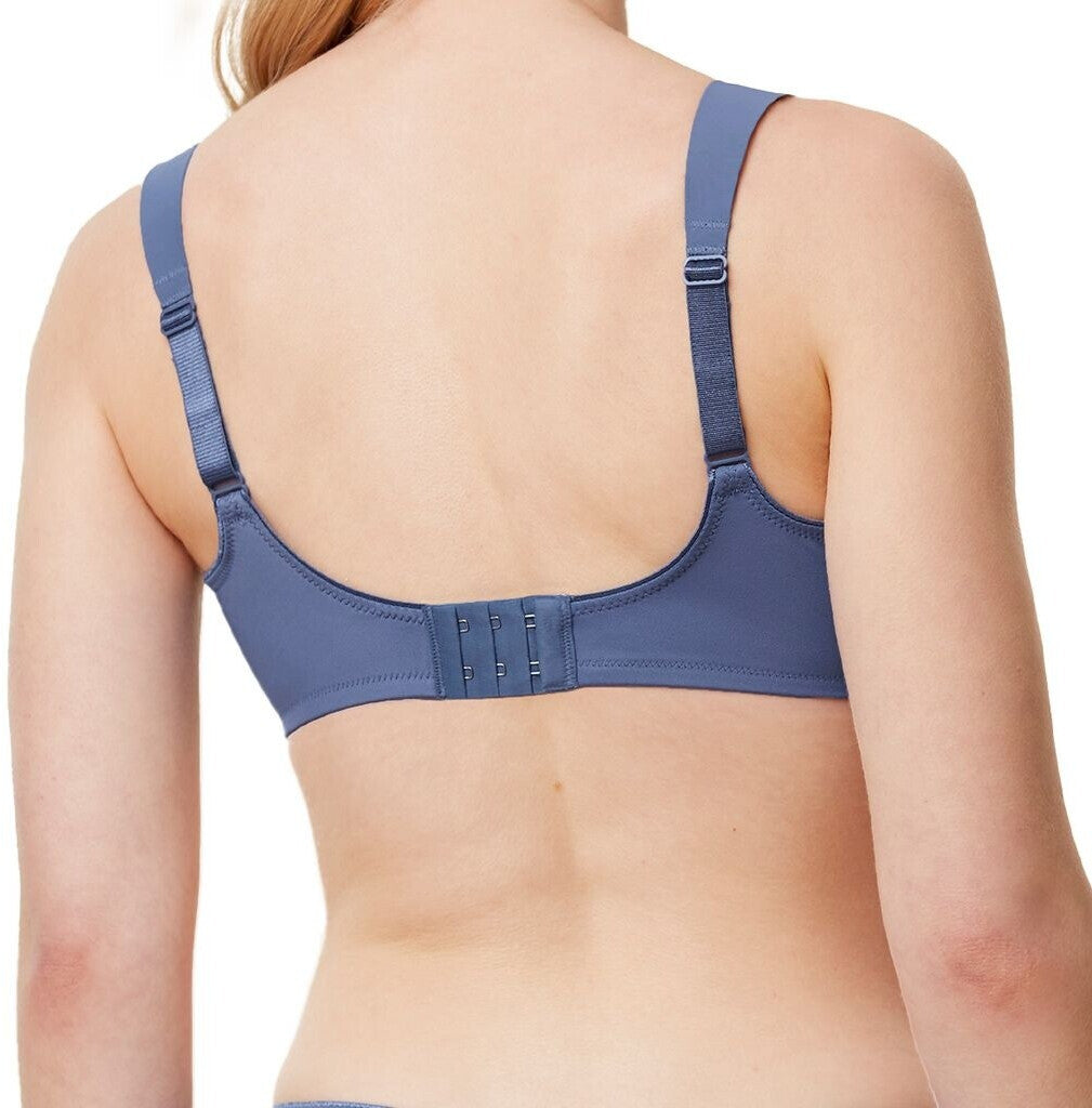 Triumph Essential Minimizer W