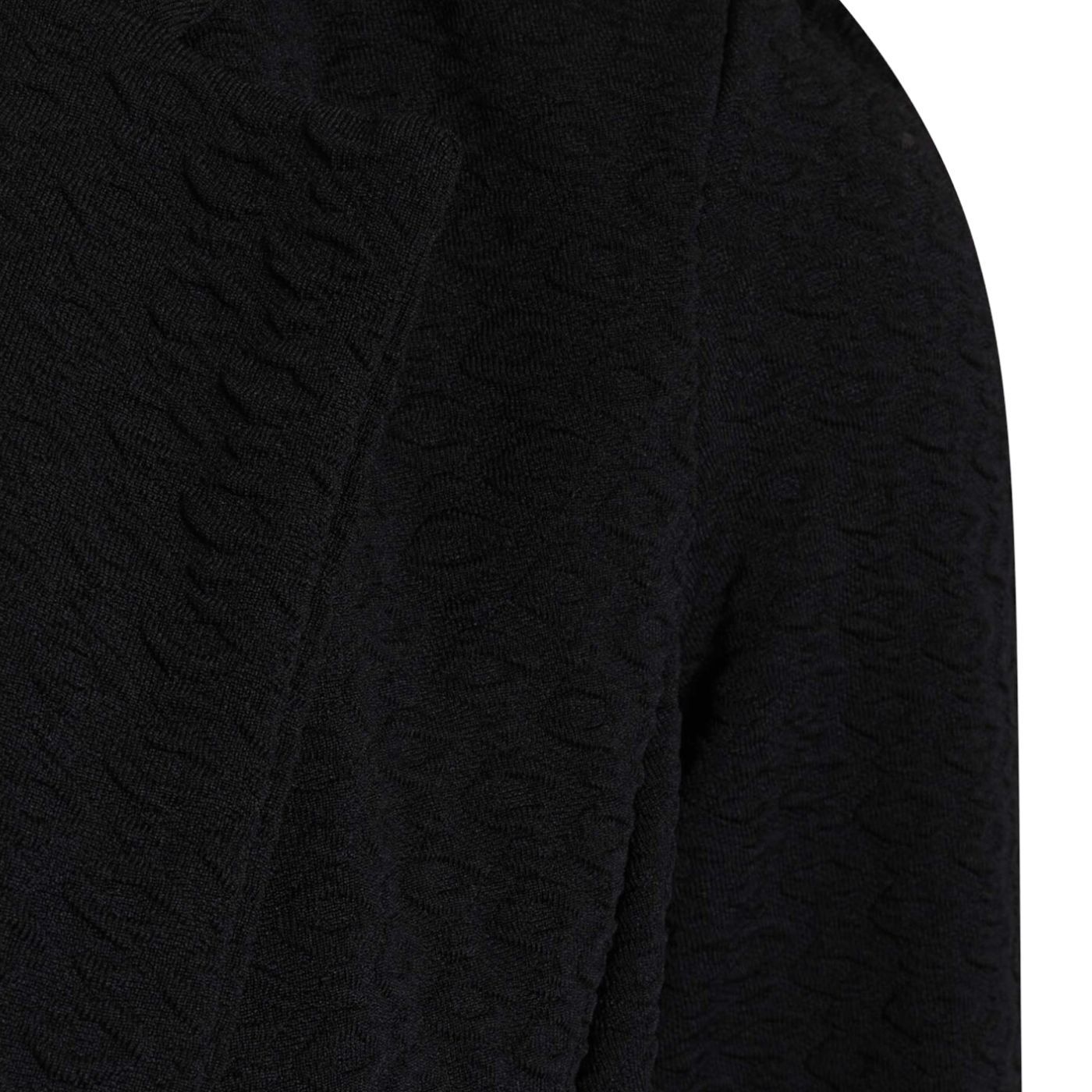 Sisters Point - CATI.JA.black