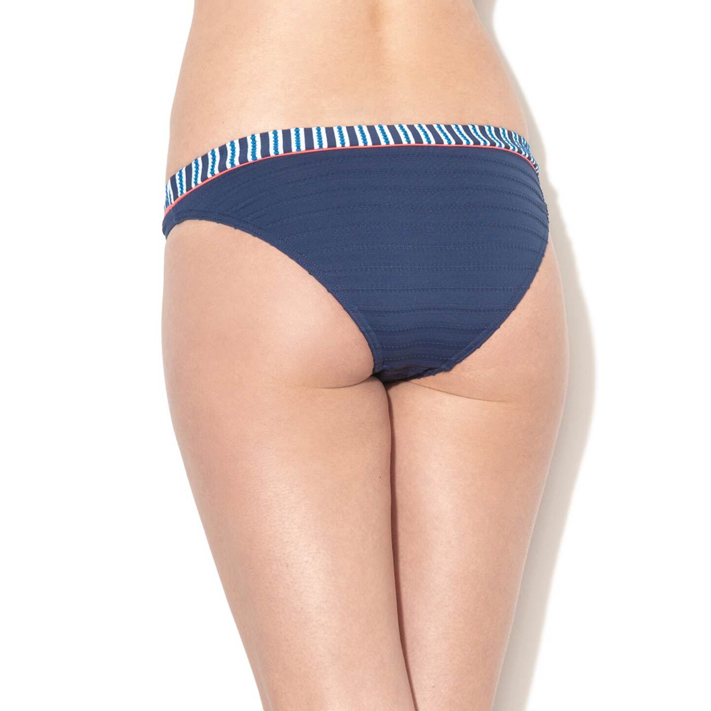 Triumph - 10187057.6722