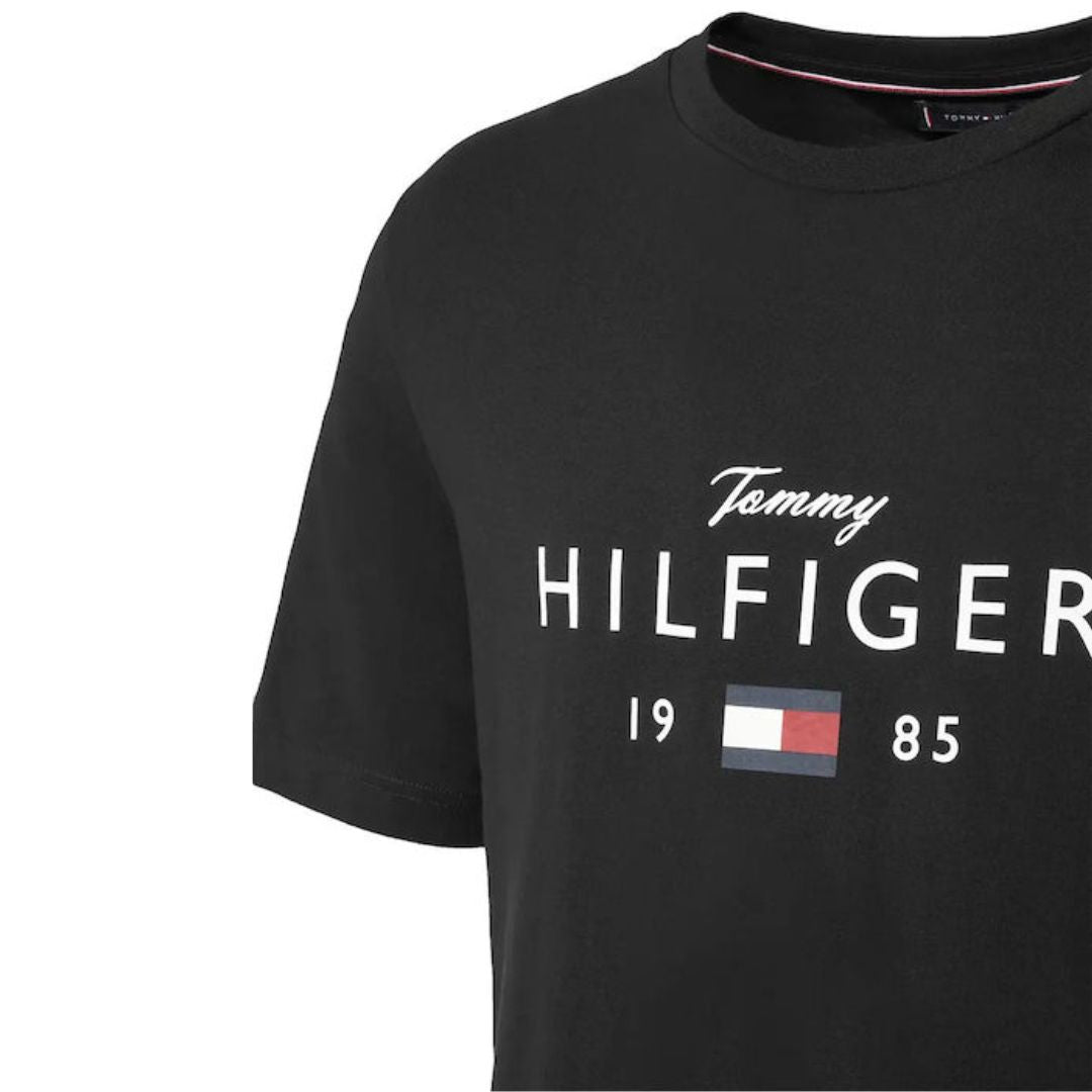 Tommy Hilfiger Men Black T-shirt