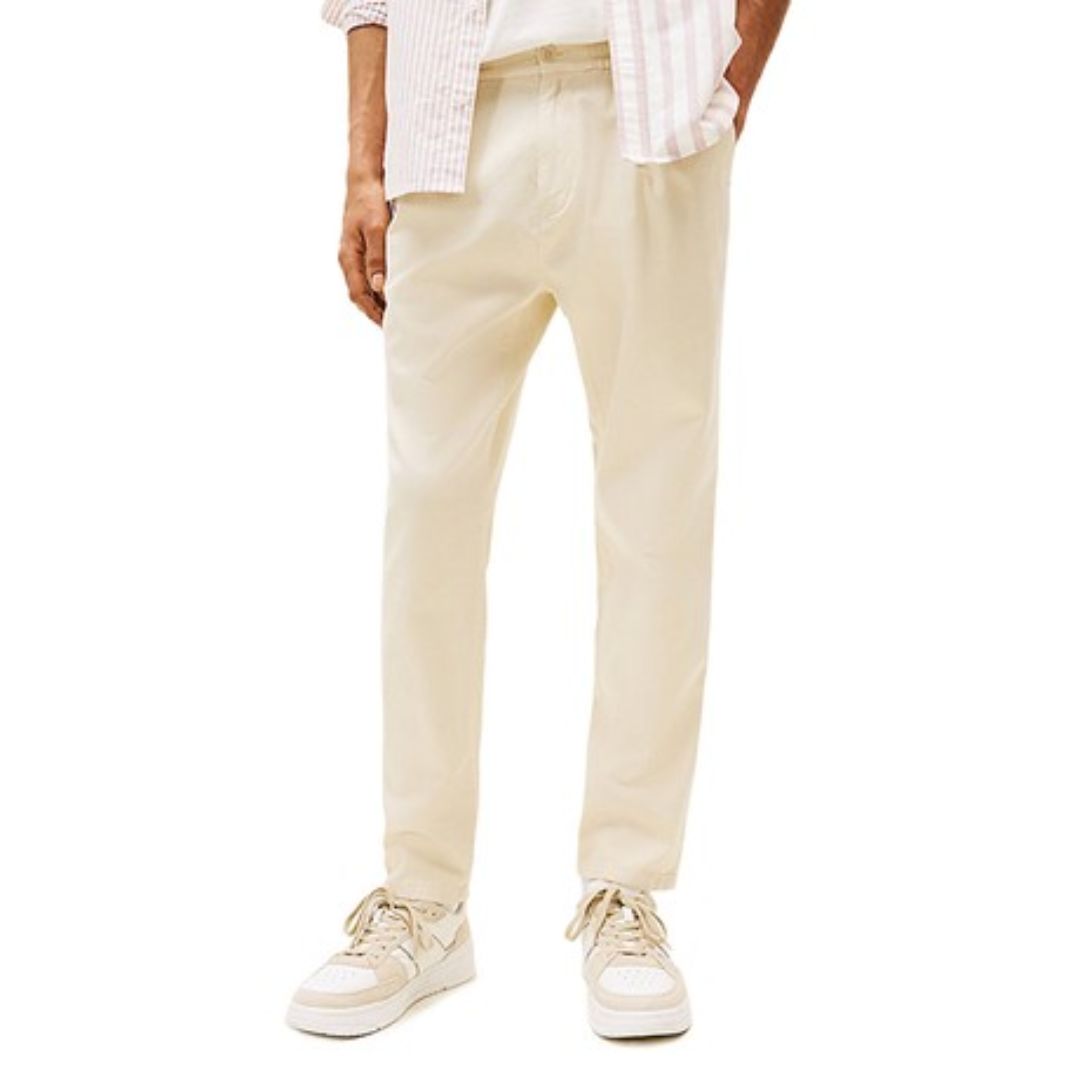 Tommy Hilfiger Men Beige Tapered Trousers